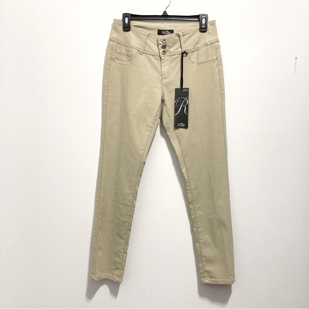 🆕 Royalty For Me Women’s Petite 3-Button Stretch Jean Pants